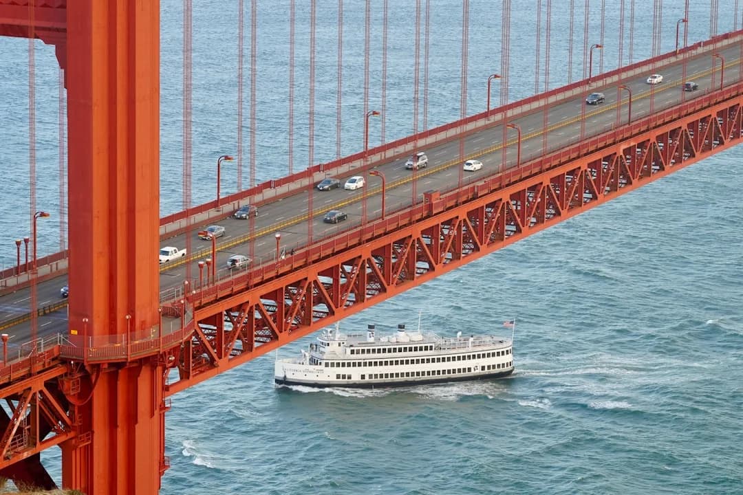 Bay Area All-electric Ferry Link SF-Marin Debuts