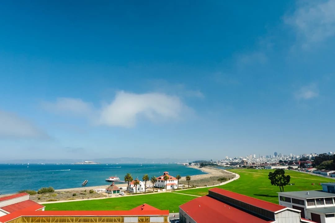 Cover Image for Hi Neighbor Waterfront SF Restaurant 2026 Opens Mission Bay