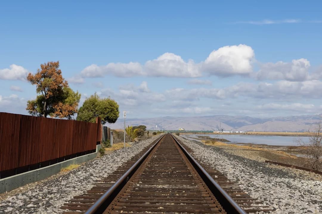 Cover Image for Caltrain Funding Gap 2026: Bay Area Rail Funding in Flux